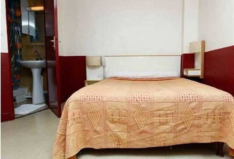 فندق Hôtel Du Pont Neuf