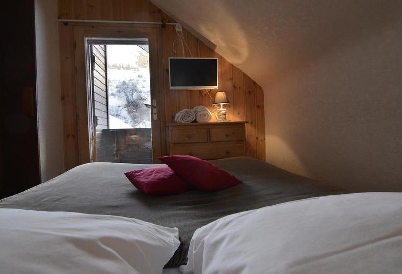 هتل Hôtel La Mayt