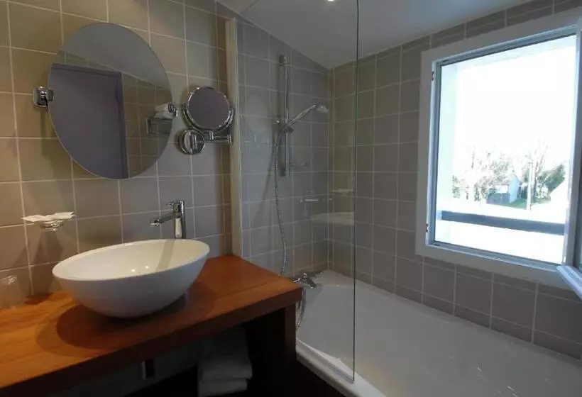 هتل Hôtel Le Martray