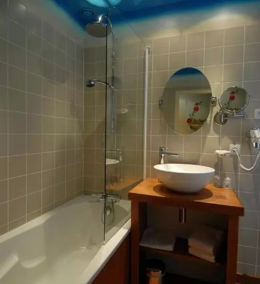 هتل Hôtel Le Martray