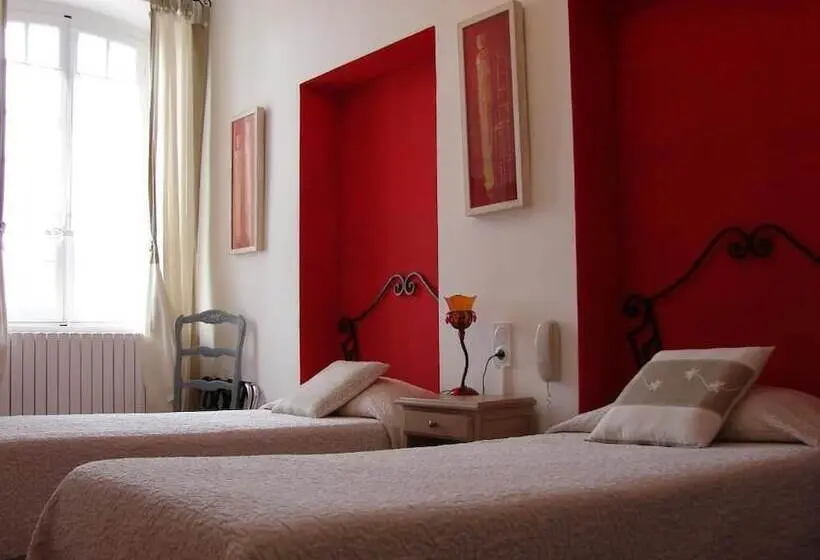 ホテル Hôtel Le Siècle