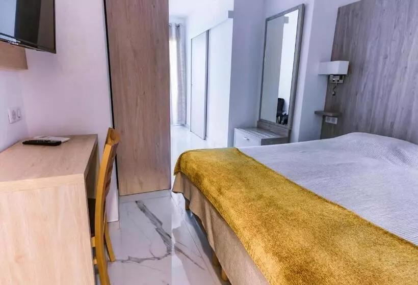 Hotelli Hôtel Mare E Monti