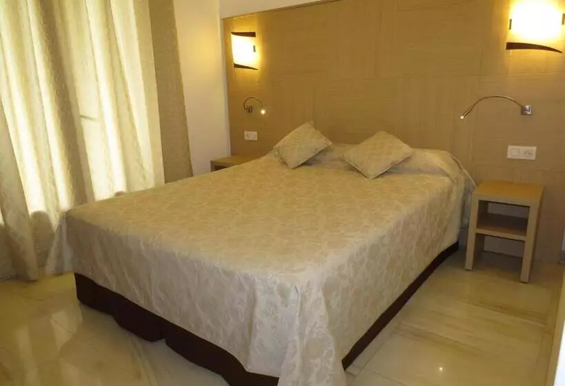 Hotelli Hôtel Mare E Monti