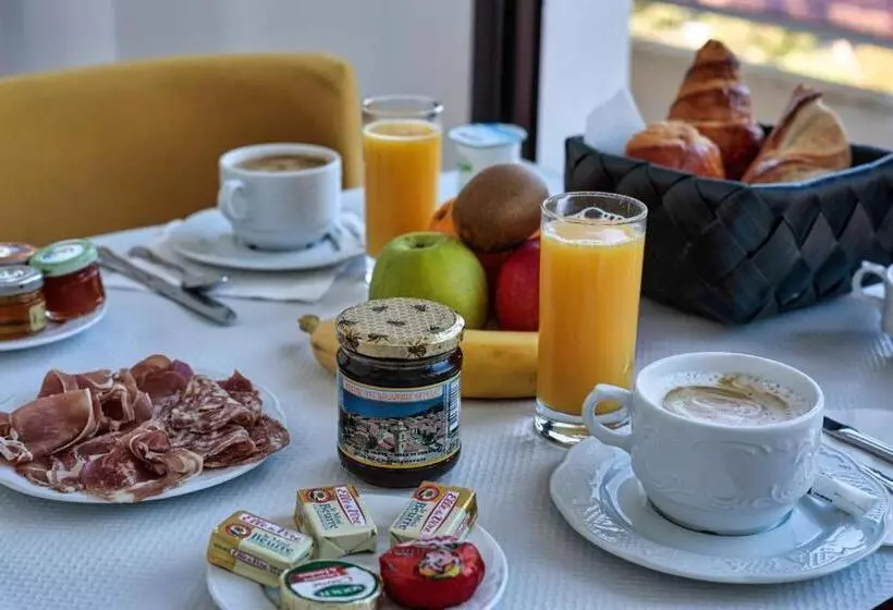 Hotelli Hôtel Mare E Monti