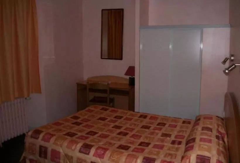 Hotelli Hôtel Terminus