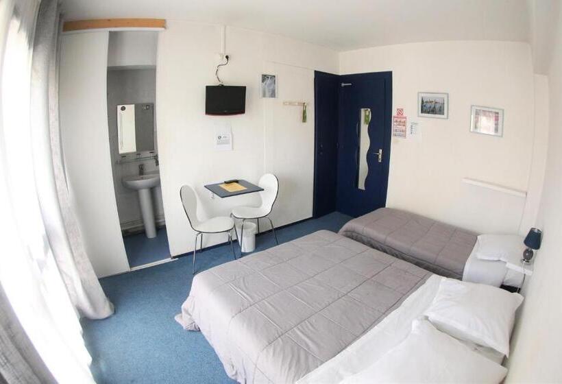 בית מלון כפרי Le Calypso   Réouverture