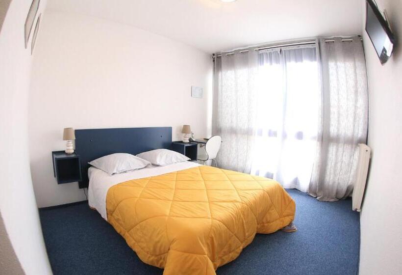 בית מלון כפרי Le Calypso   Réouverture