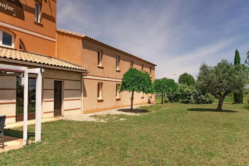 Hotelli Le Mas De Gaujac