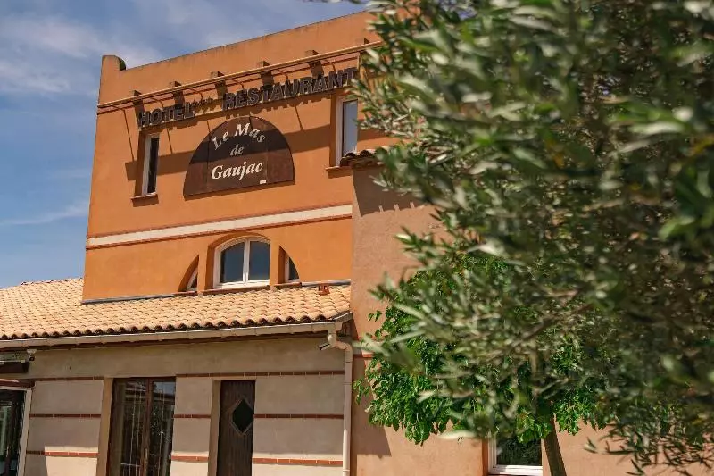Hotelli Le Mas De Gaujac