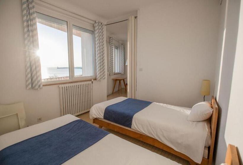 בית מלון כפרי Le Trident Thyrsé