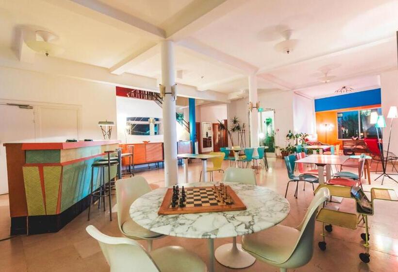 בית מלון כפרי Le Trident Thyrsé