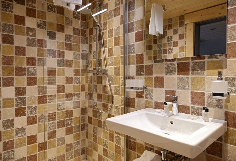 هتل Le Vieux Logis