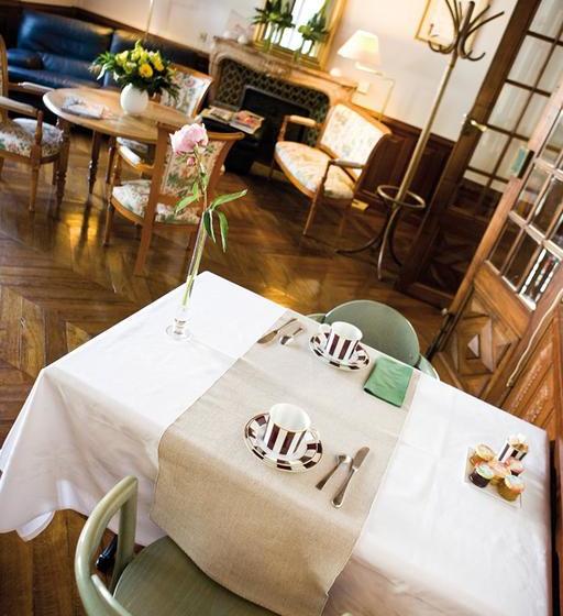 فندق Les Charmes