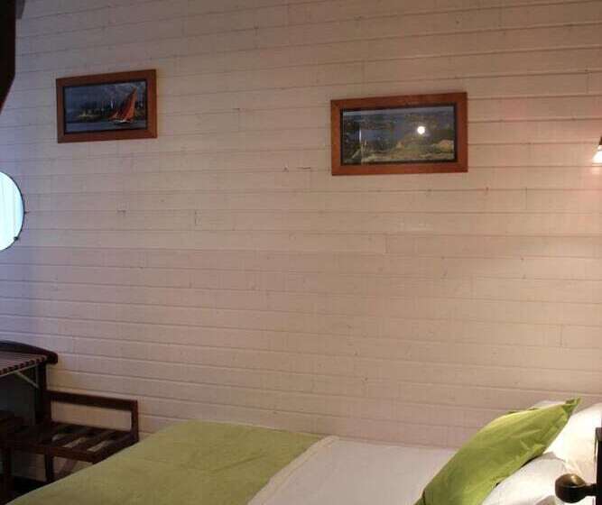 هتل Quic En Groigne