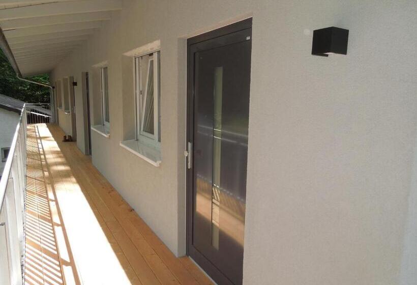 Hospedaria Busses Guesthouse