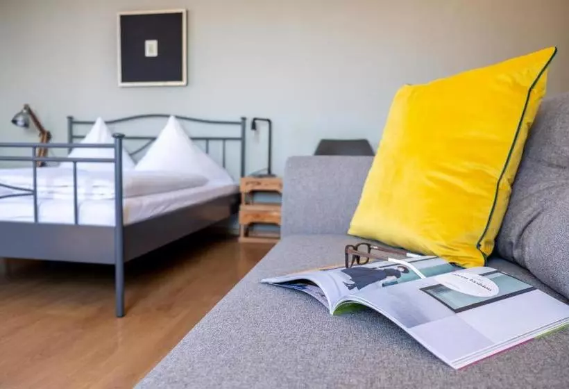 هاستل Das Mietwerk - Bed & Breakfast