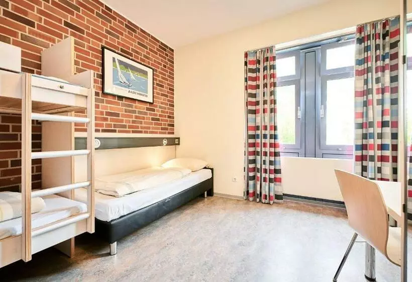 Retkeilymaja Jugendgästehaus Aasee