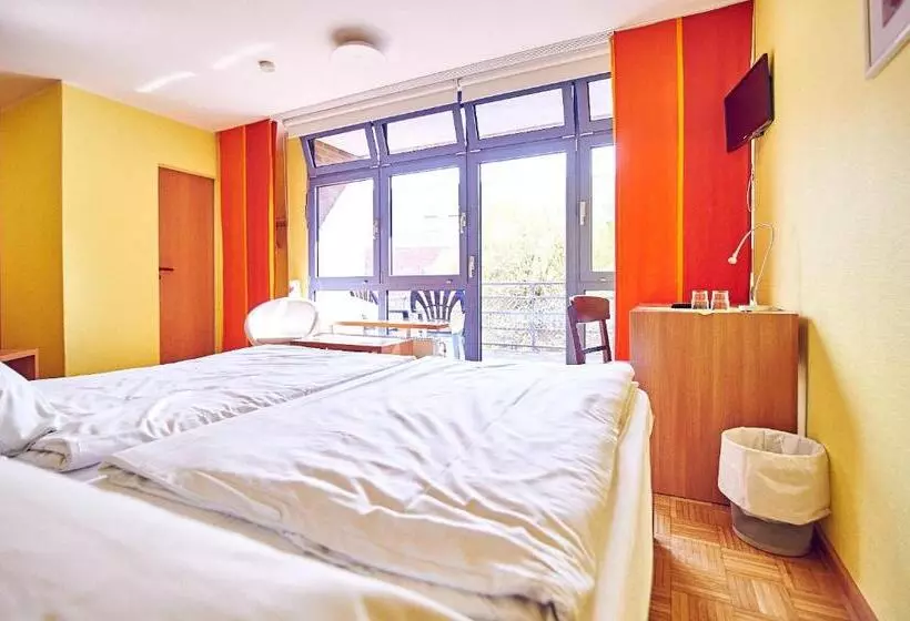 Retkeilymaja Jugendgästehaus Aasee