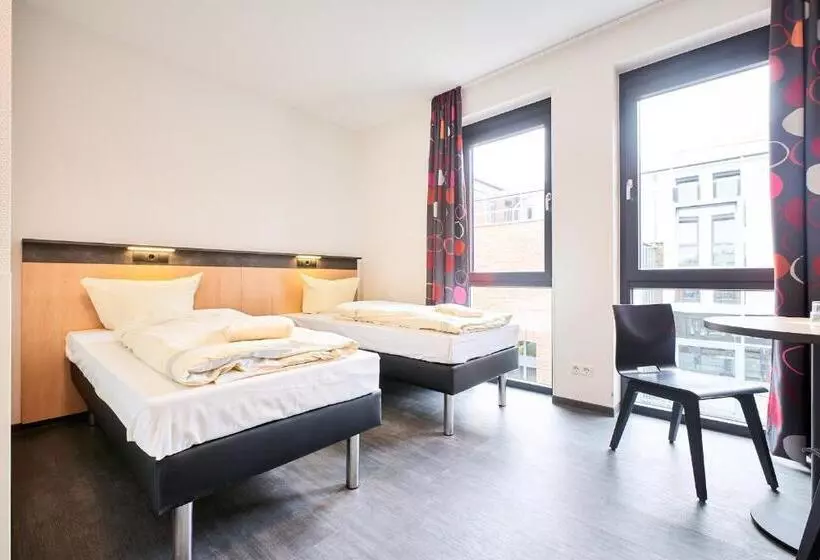 Retkeilymaja Jugendgästehaus Aasee