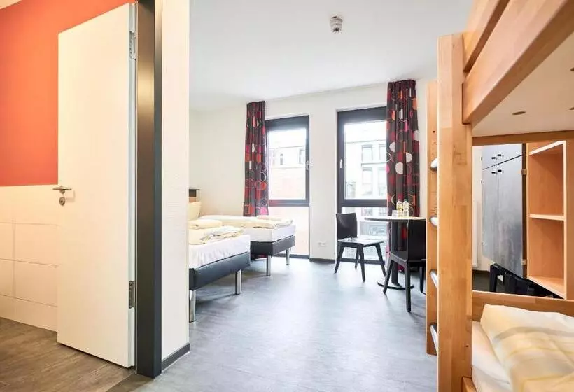 Retkeilymaja Jugendgästehaus Aasee