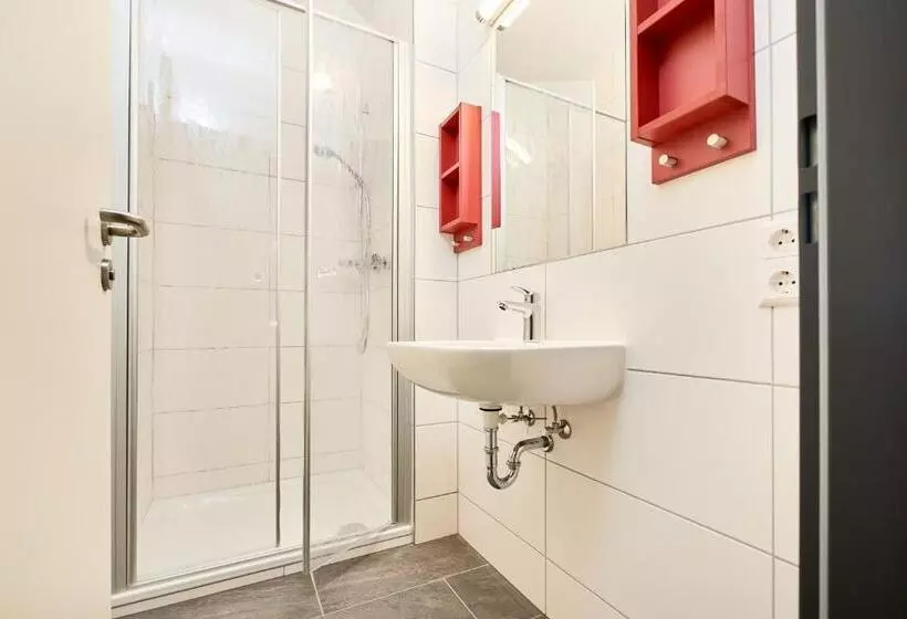 Retkeilymaja Jugendgästehaus Aasee
