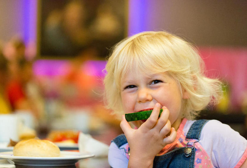 הוסטל Das Mietwerk - Bed & Breakfast