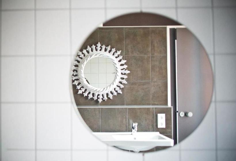 הוסטל Das Mietwerk - Bed & Breakfast