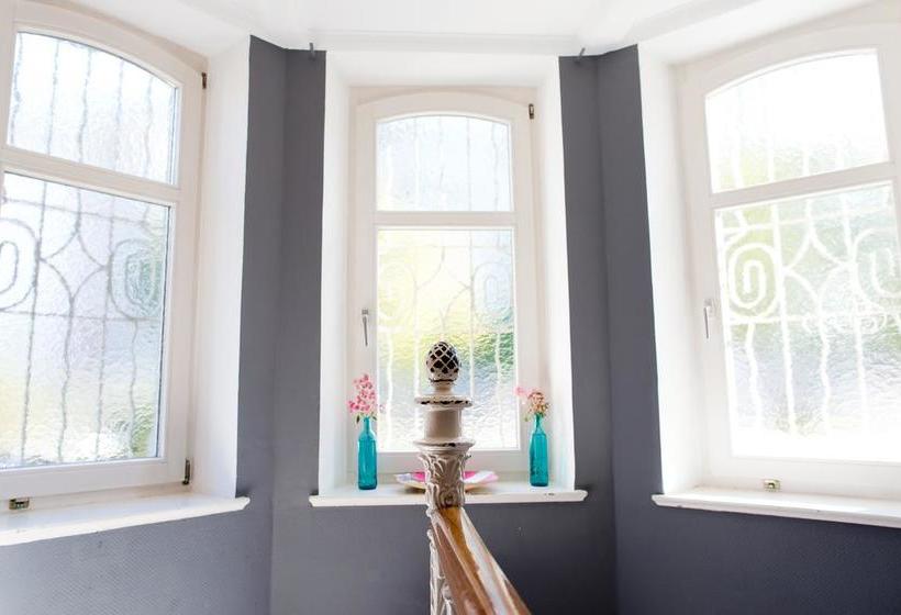 הוסטל Das Mietwerk - Bed & Breakfast