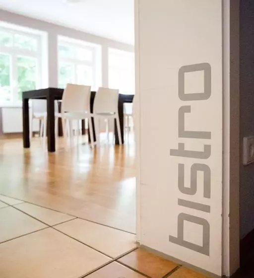 هاستل Das Mietwerk - Bed & Breakfast