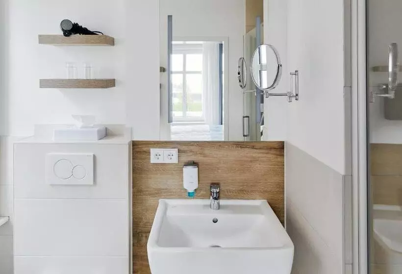 Duus Hotel Garni