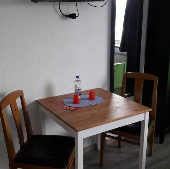 Gz Hostel Bornheim