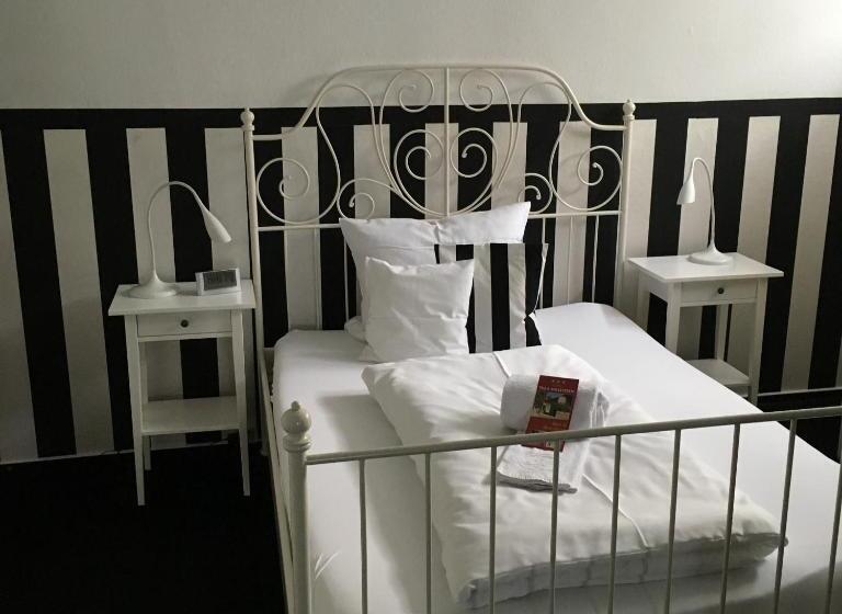 Отель B&b Bredl In Der Villa Ballestrem