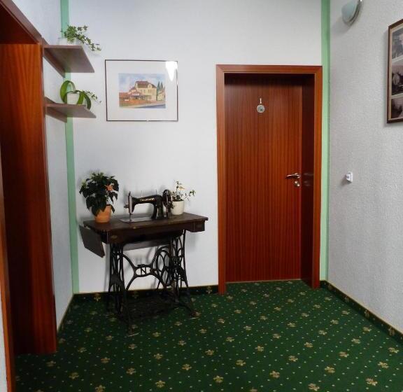 호텔 Friedchen Mit Eigener Fleischerei