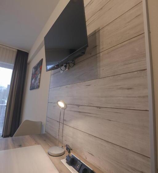 בית מלון כפרי Gasthaus Zur Quelle