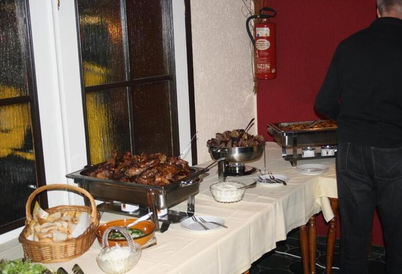 בית מלון כפרי Gasthaus Zur Quelle