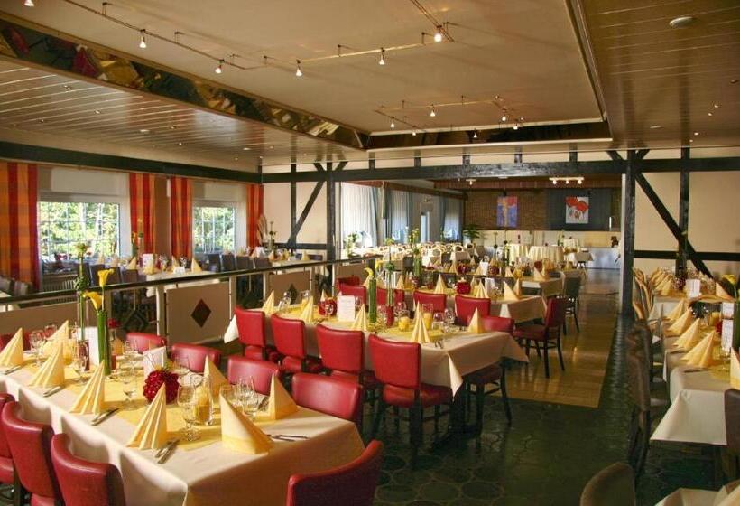 בית מלון כפרי Gasthaus Zur Quelle