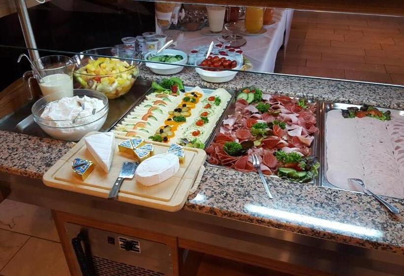 בית מלון כפרי Gasthaus Zur Quelle