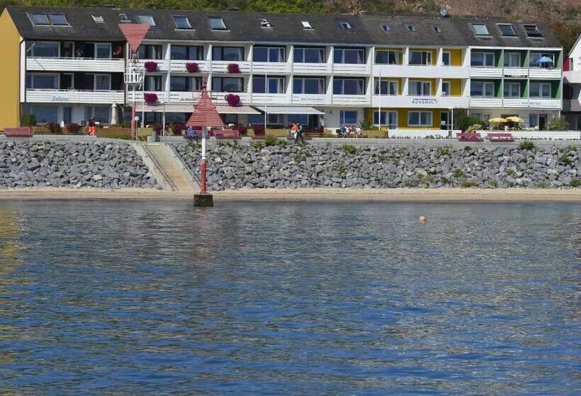 هتل Hochseeinsel