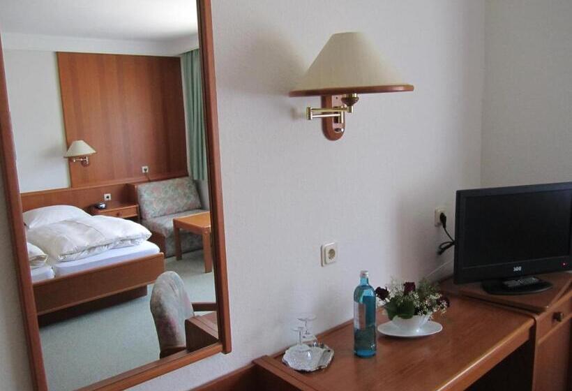 酒店 Jesteburger Hof