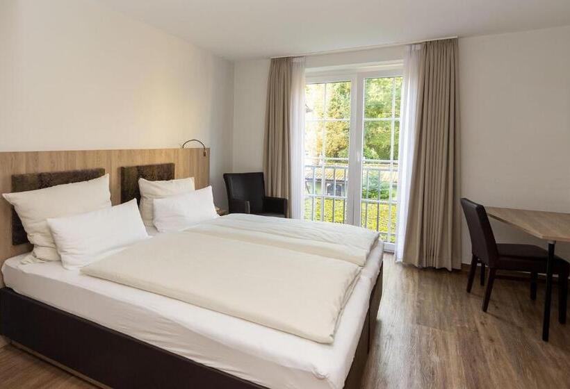 酒店 Jesteburger Hof