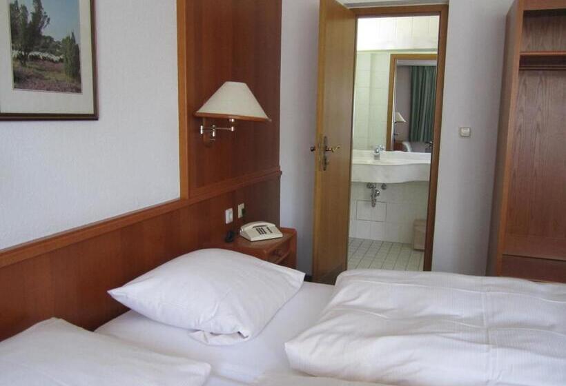 酒店 Jesteburger Hof