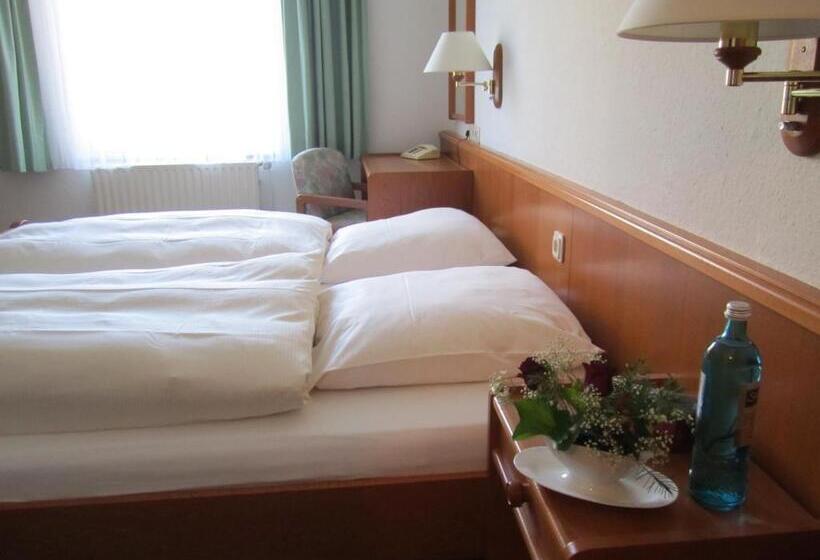 酒店 Jesteburger Hof