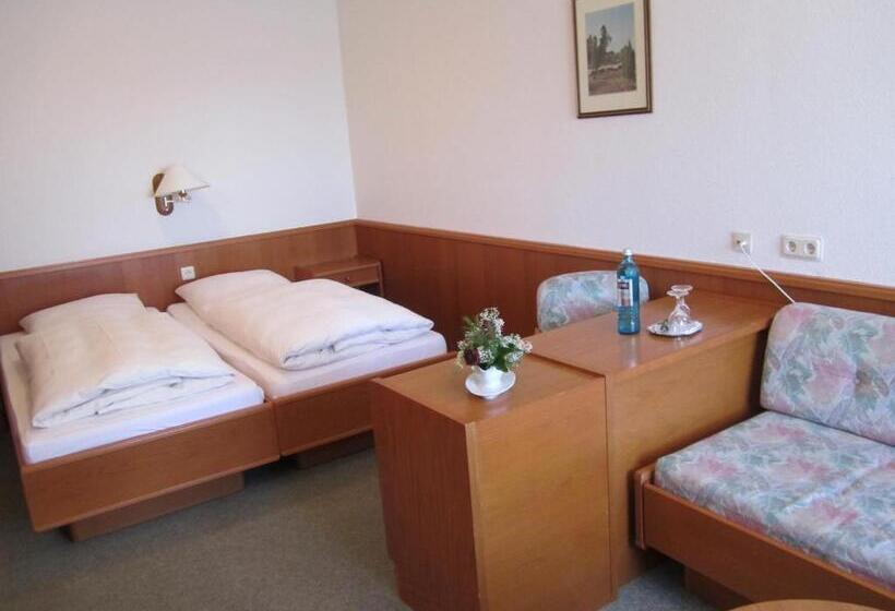 酒店 Jesteburger Hof