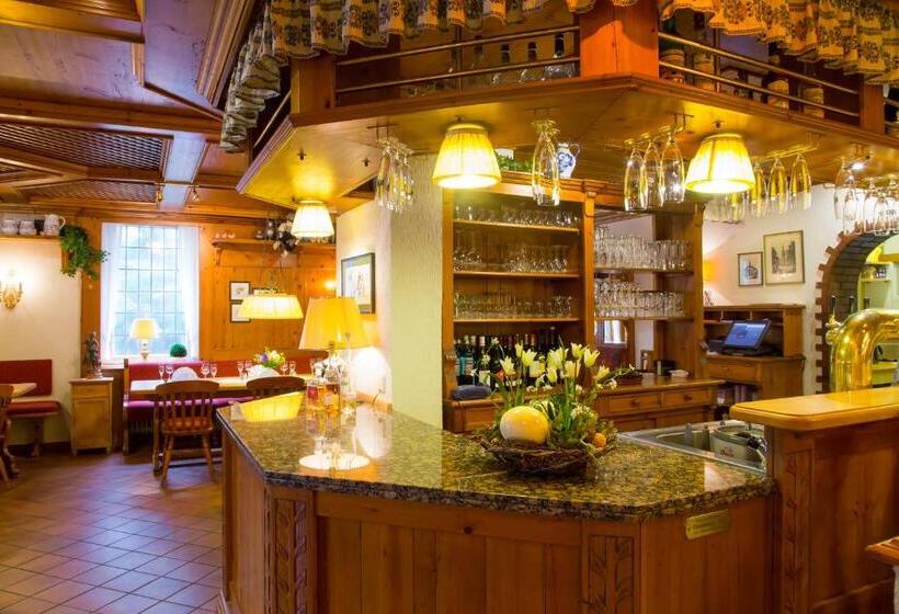 酒店 Jesteburger Hof