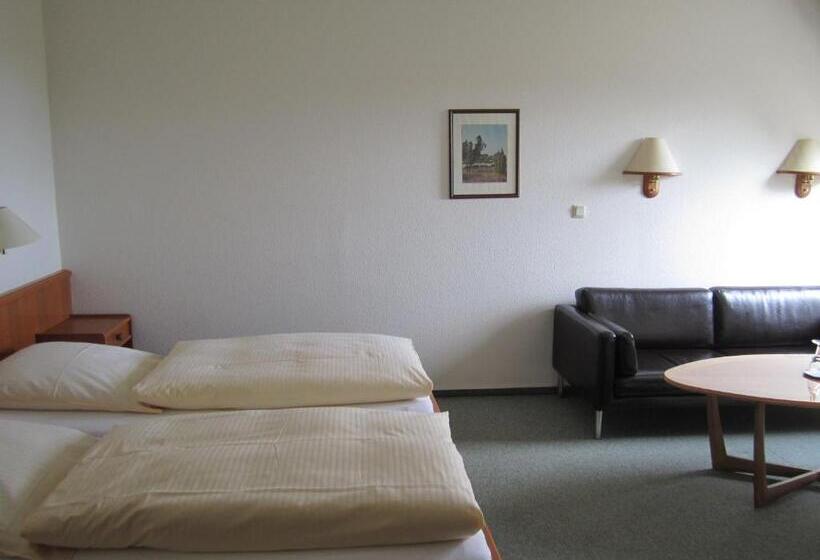 酒店 Jesteburger Hof