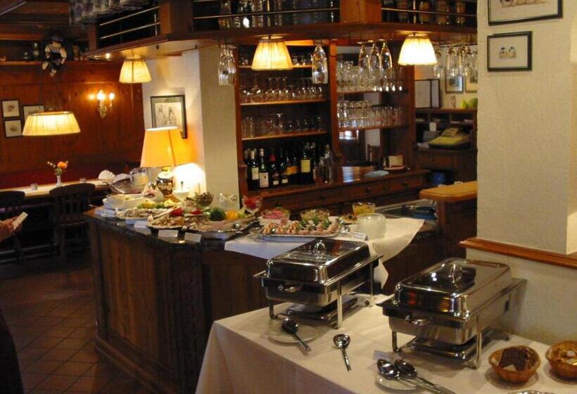 酒店 Jesteburger Hof