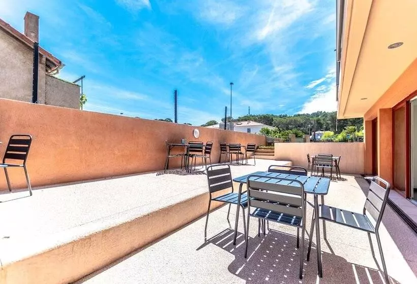 Otel Le Virevent