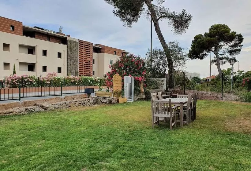 Otel Le Virevent