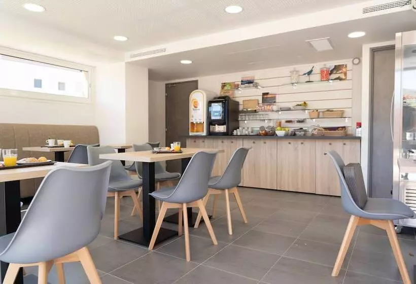 Otel Le Virevent