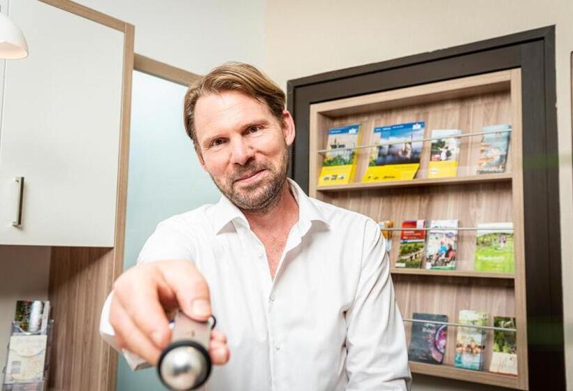 Otel Ratskeller Lauda